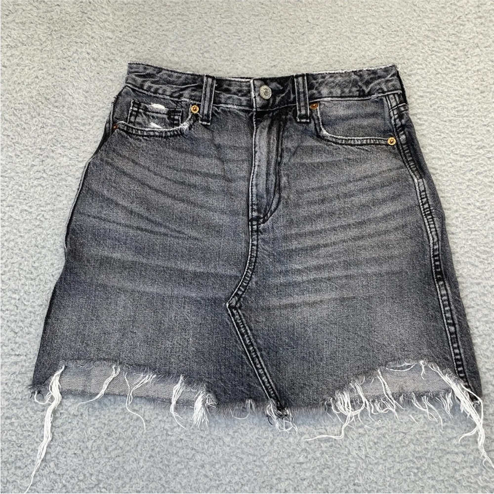 Abercrombie & Fitch Mini Skirt Women 00R 24 Black Gray Denim Raw Hem Y2K Party